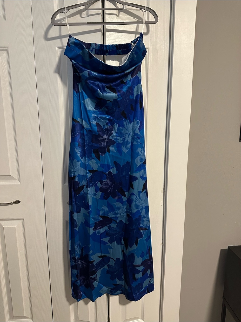 Cowl-Neck Blue Floral Maxi Dress *TAGS STILL ON*